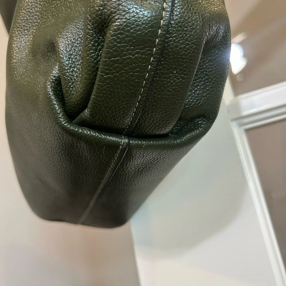 Coach Skylar Hobo Pebble Leather Handbag Cargo Green - Picture 7 of 11